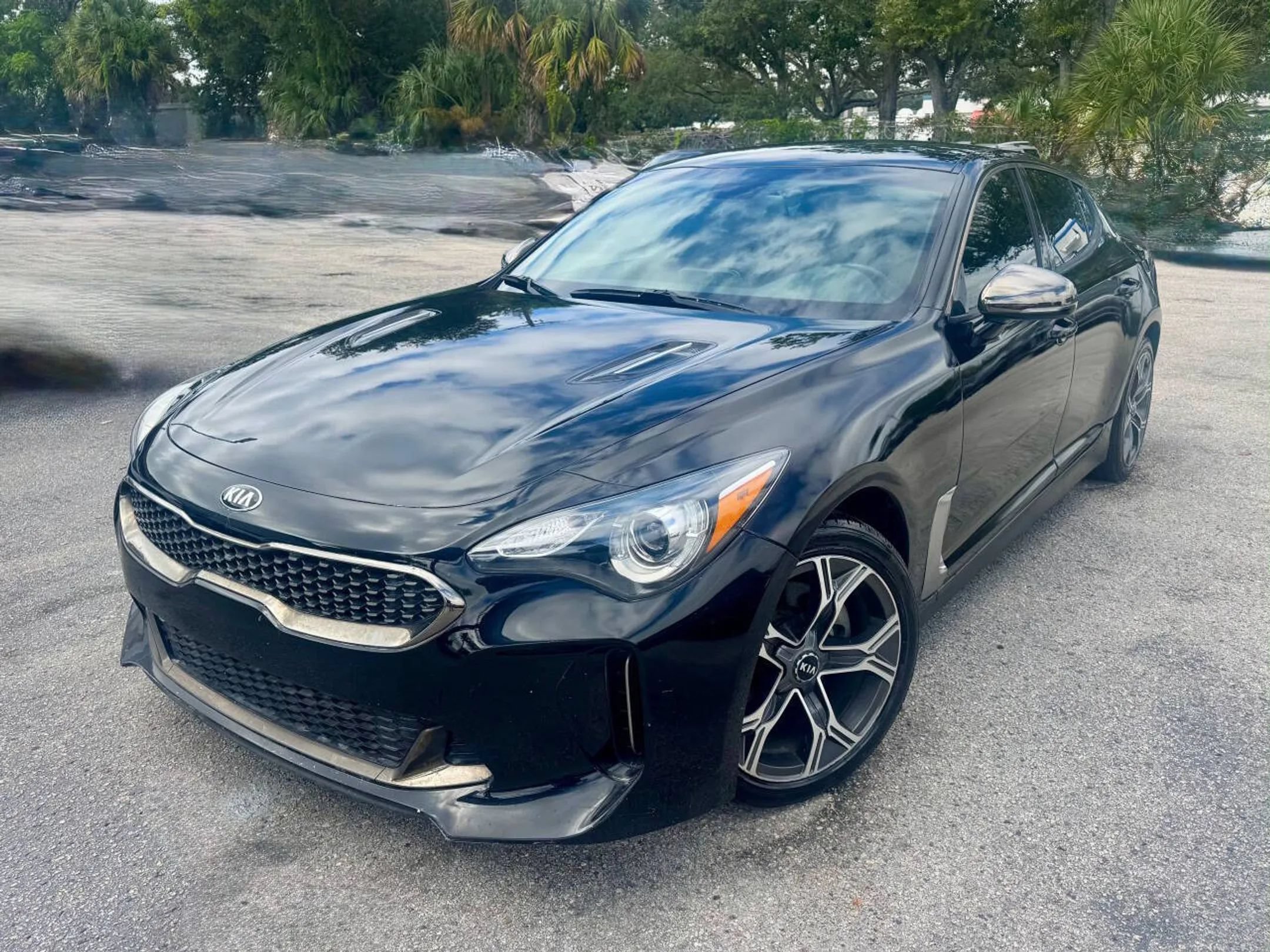 Used 2020 Kia Stinger GT-Line RWD image 2