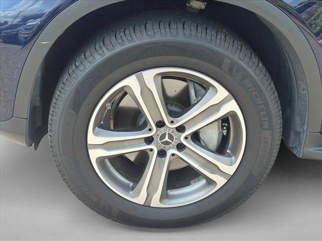 Used 2018 Mercedes-Benz GLC 300 4MATIC image 13