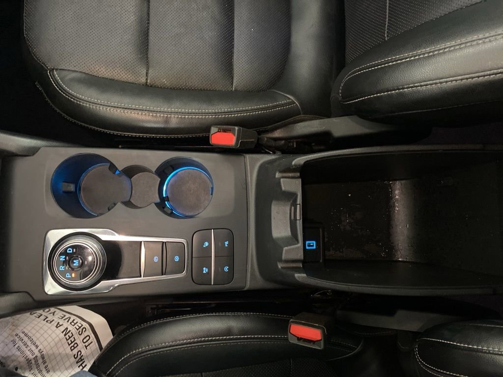 Used 2020 Ford Escape Titanium AWD/4WD image 19
