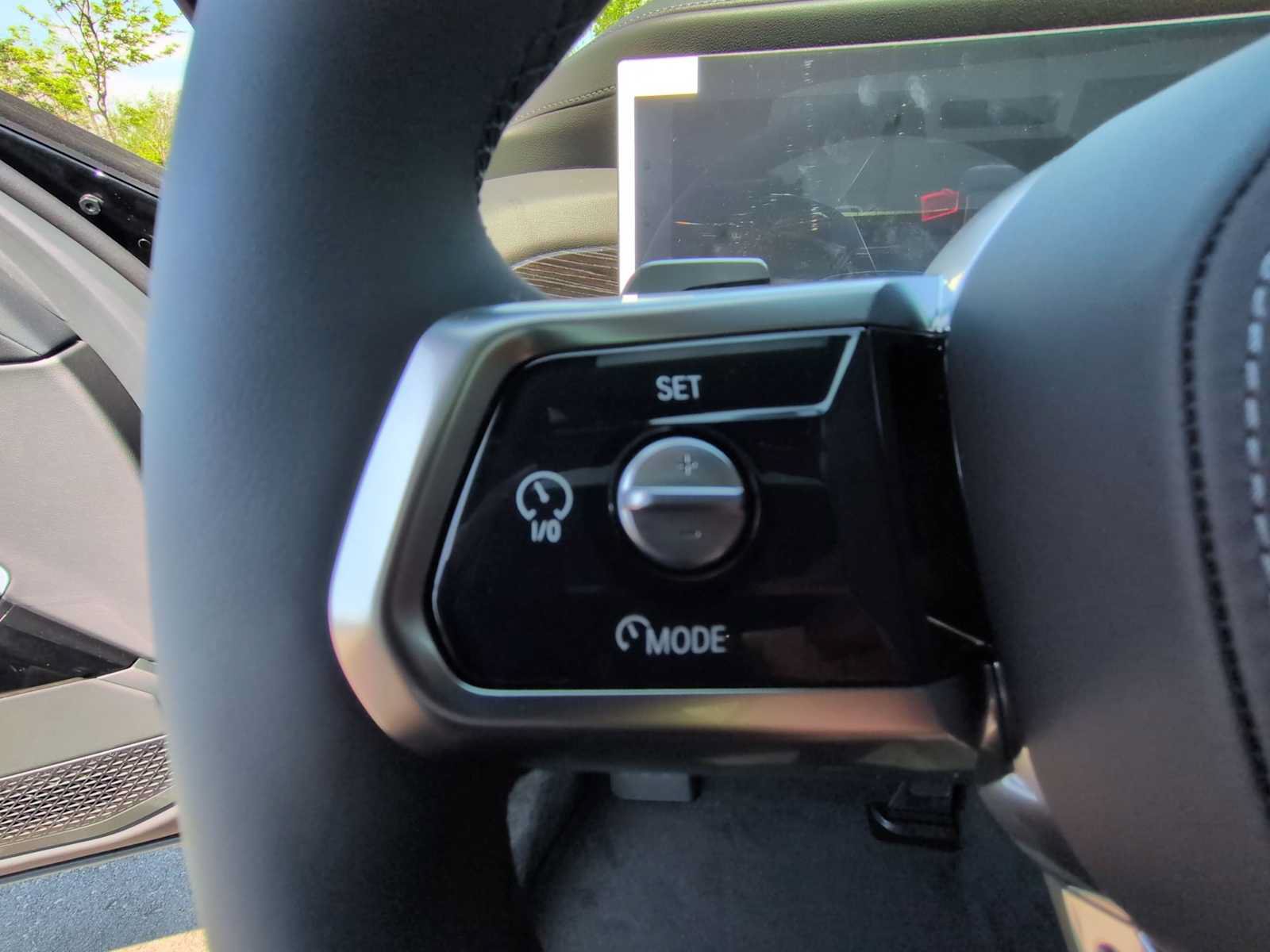Used 2026 BMW i7 xDrive60 w/ Executive Package AWD/4WD image 25