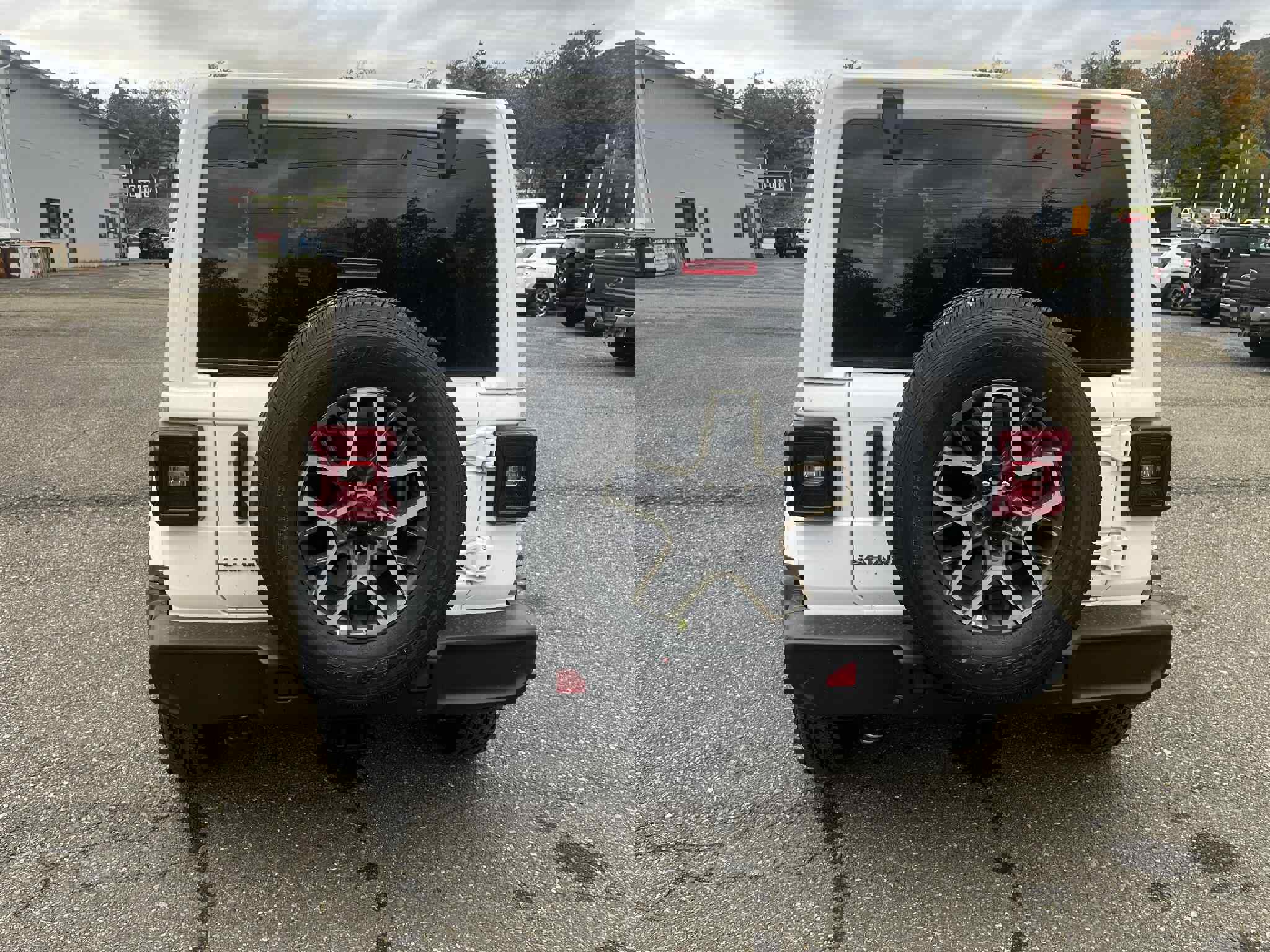 New 2026 Jeep Wrangler Unlimited Sahara image 13
