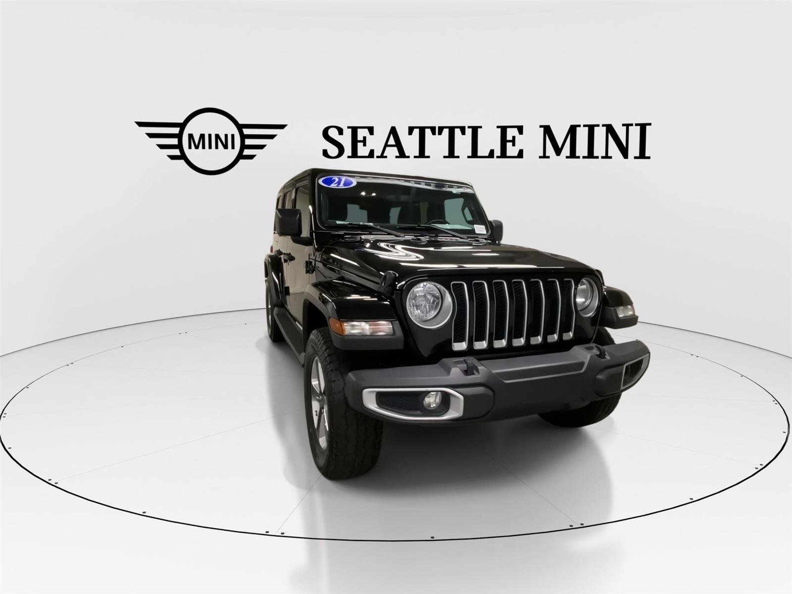 Used 2021 Jeep Wrangler Unlimited Sahara w/ Uconnect 4C Nav & Sound Group image 3
