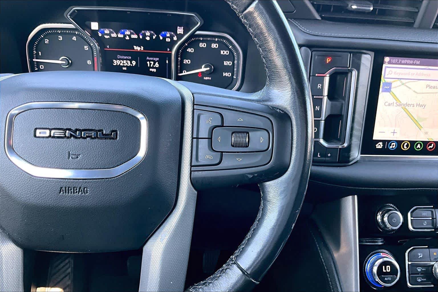 Used 2021 GMC Yukon Denali AWD/4WD image 25