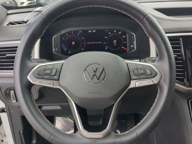 Certified 2022 Volkswagen Atlas Cross Sport SE image 30