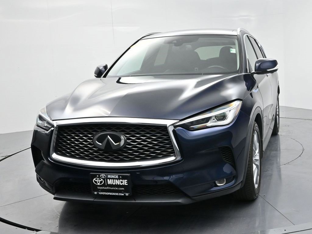 Used 2019 INFINITI QX50 Essential w/ Premium Audio Package image 3