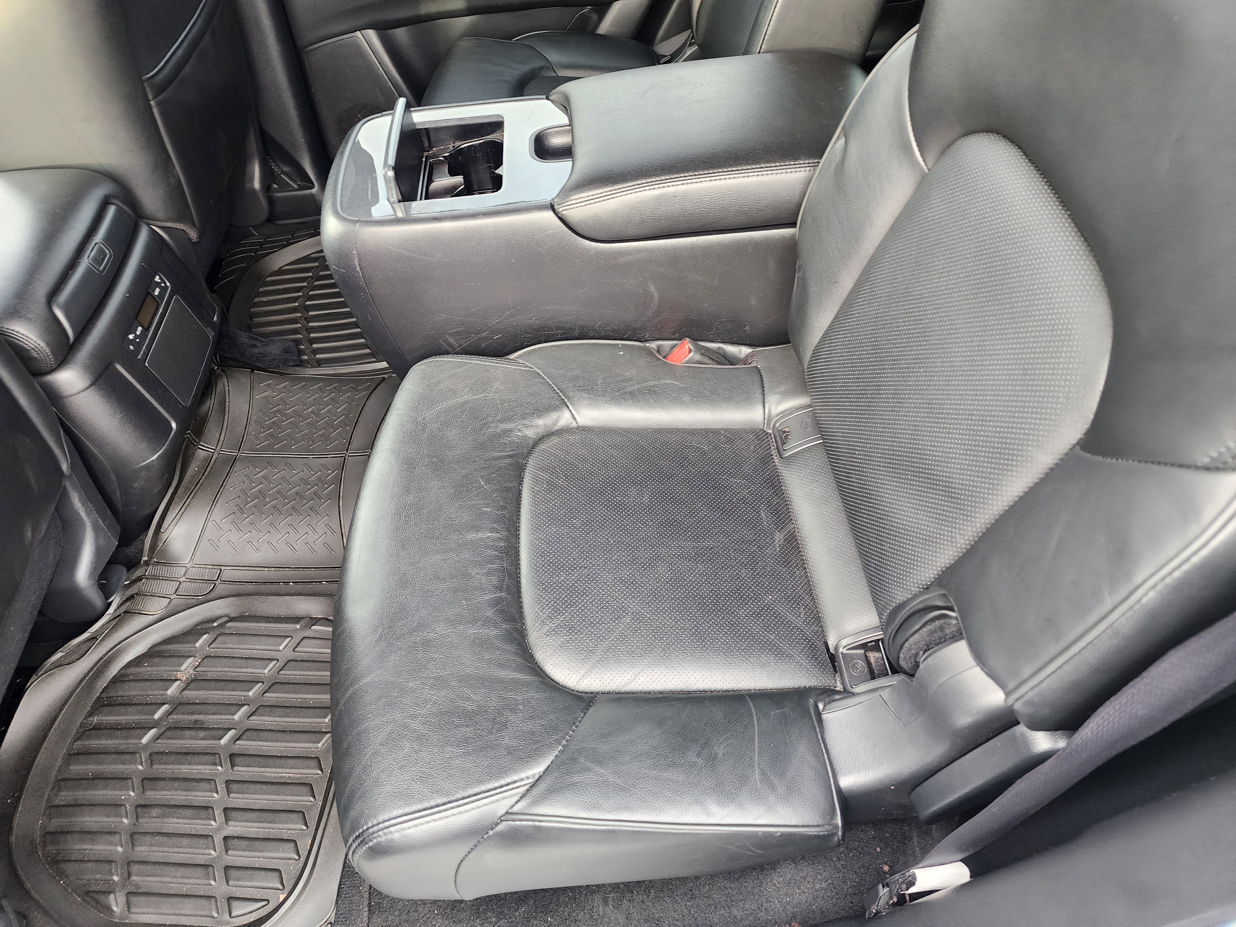 Used 2022 Nissan Armada SL w/ Midnight Edition Package image 14