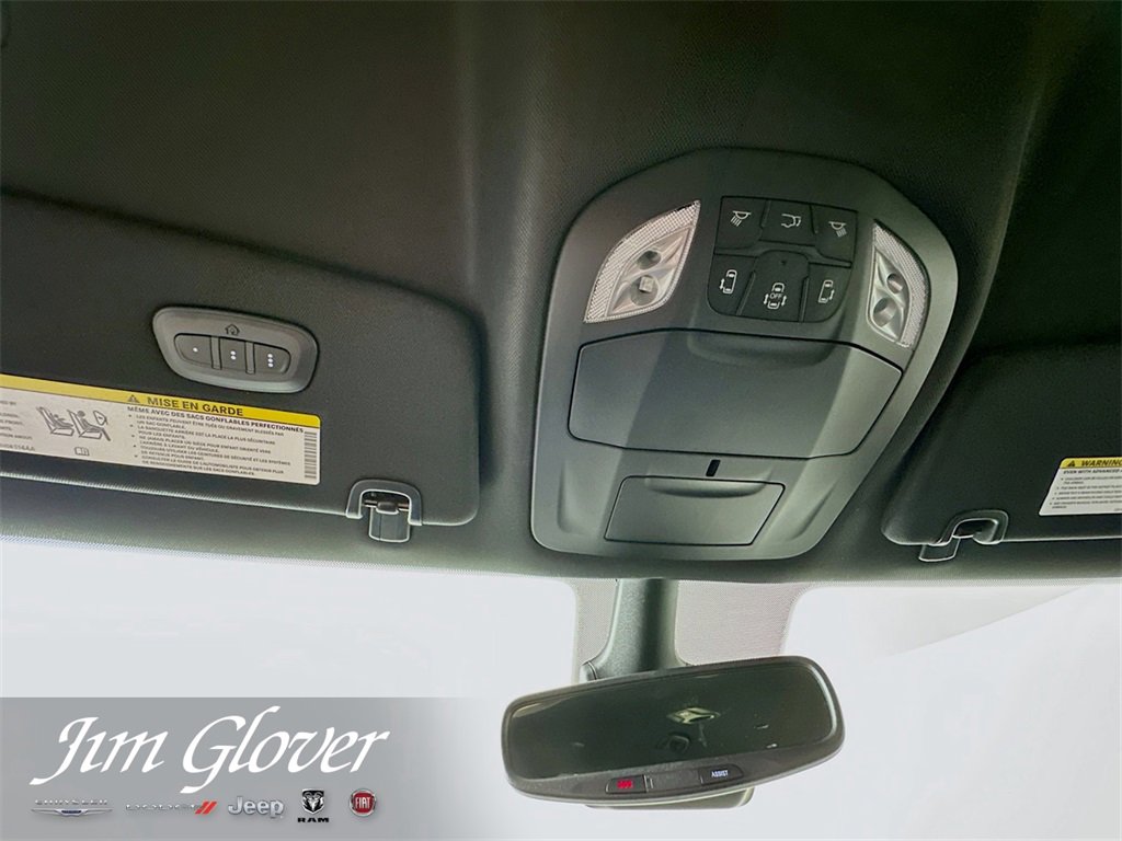 New 2026 Chrysler Pacifica Select w/ S Appearance Package image 37