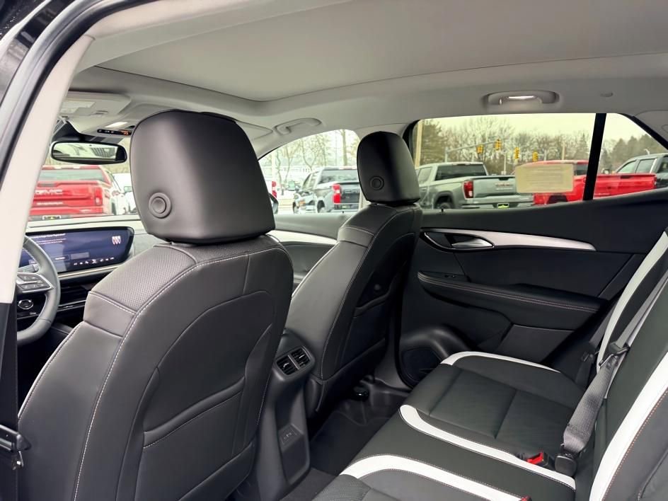 New 2026 Buick Envision Sport Touring image 8