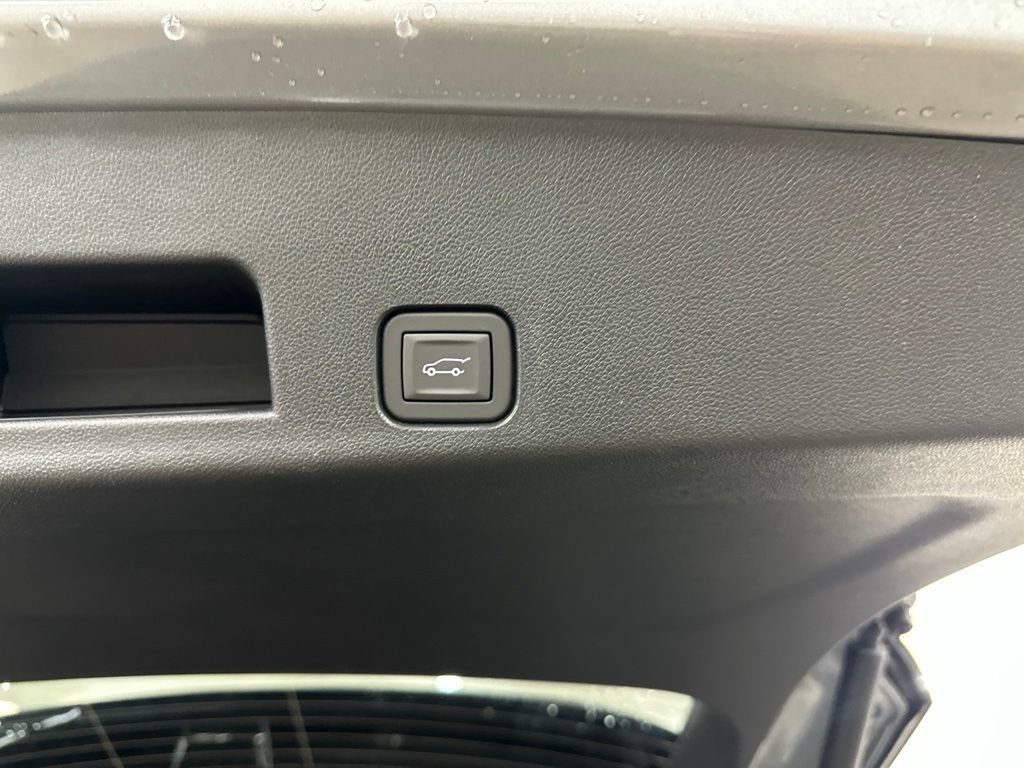 New 2026 Buick Enclave Preferred w/ Power Package AWD/4WD image 29