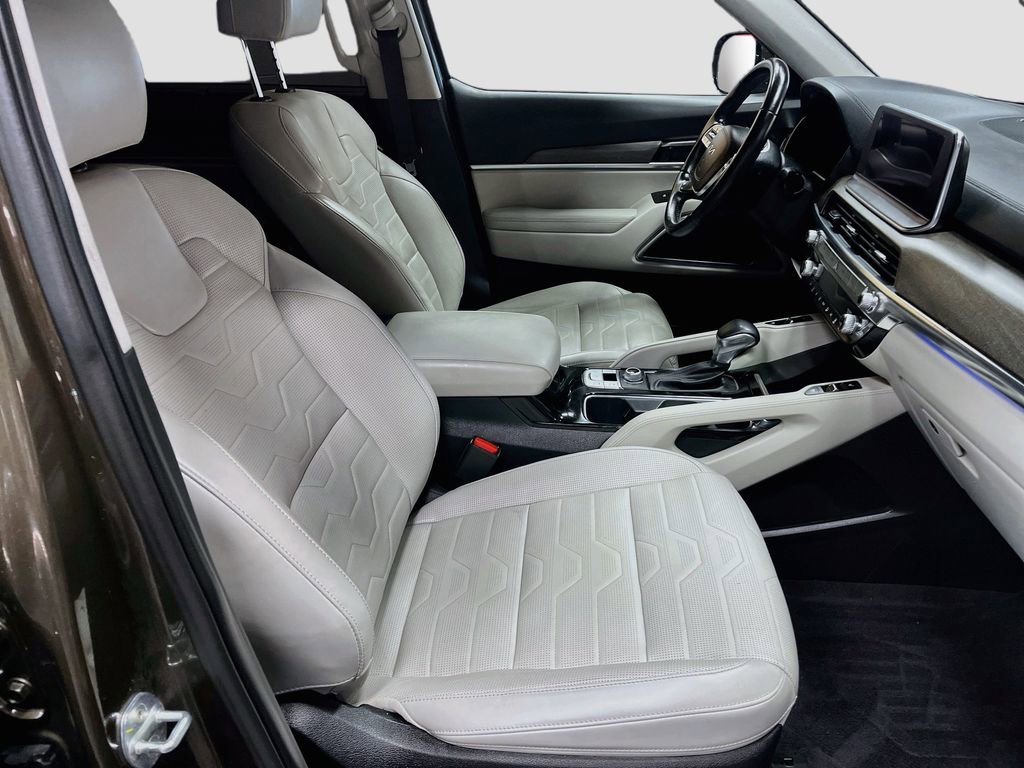 Used 2022 Kia Telluride SX w/ SX Prestige Package image 31