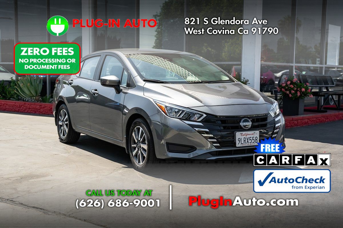 Used 2024 Nissan Versa SV w/ Trunk Package FWD image 3