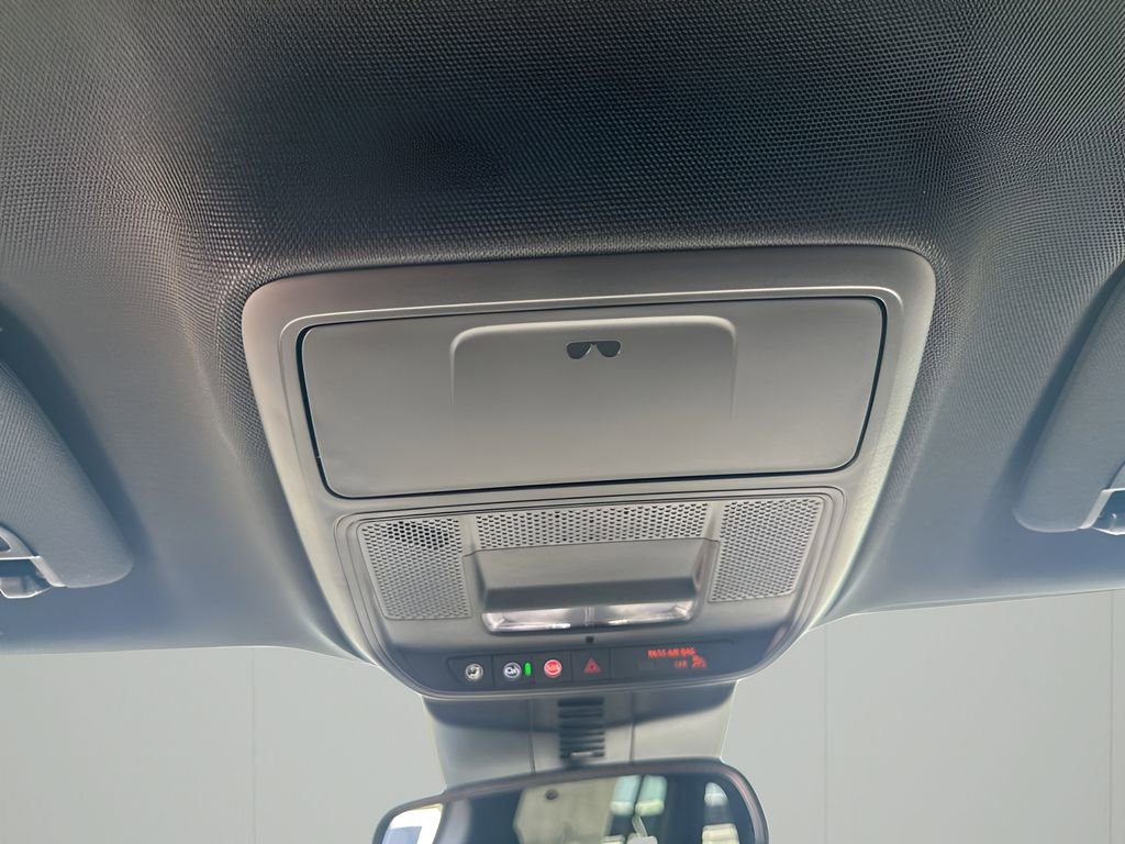 New 2026 Buick Enclave Preferred w/ LPO, Floor Liner Package image 36