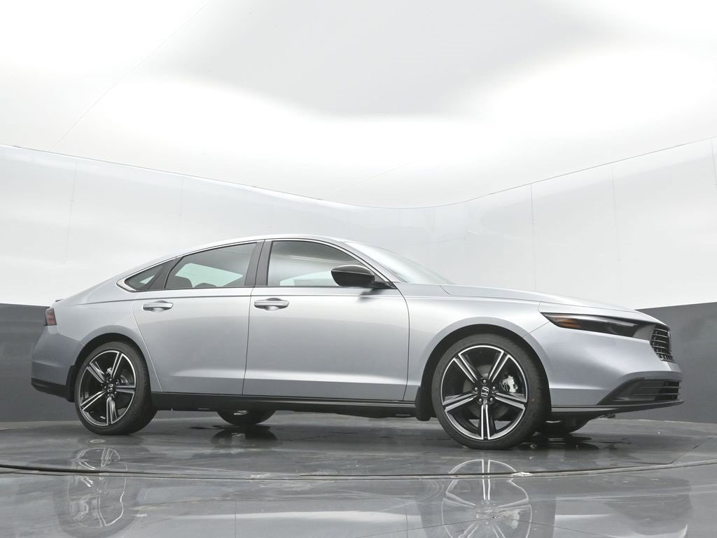New 2025 Honda Accord Sport image 28