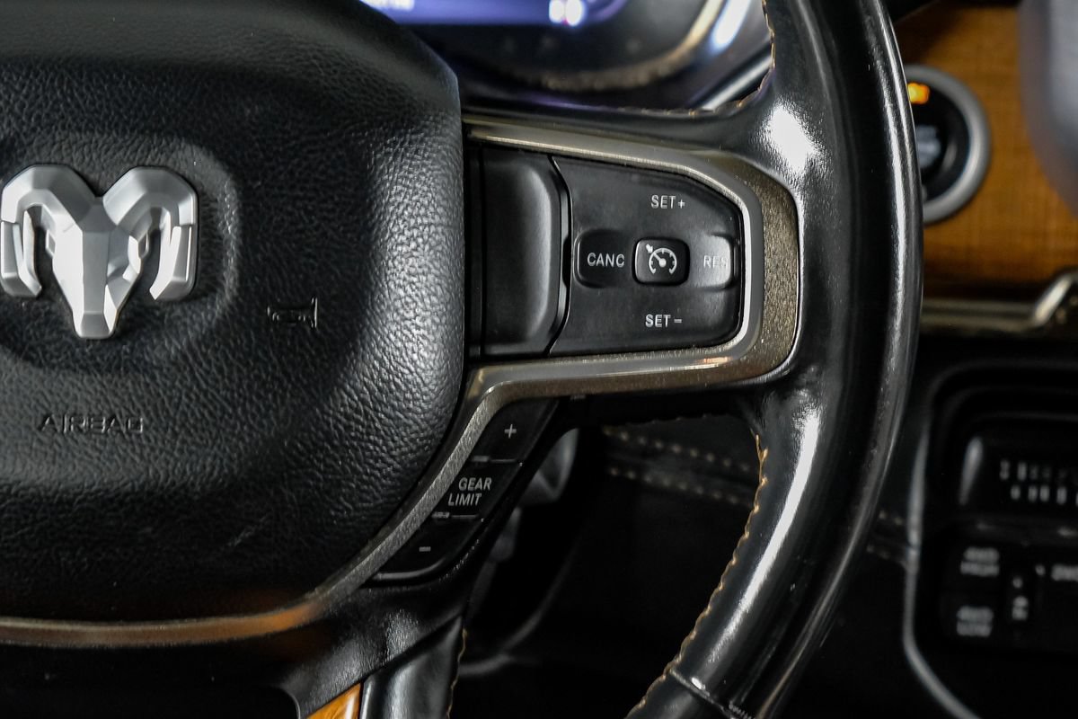 Used 2023 RAM 3500 Limited AWD/4WD image 18