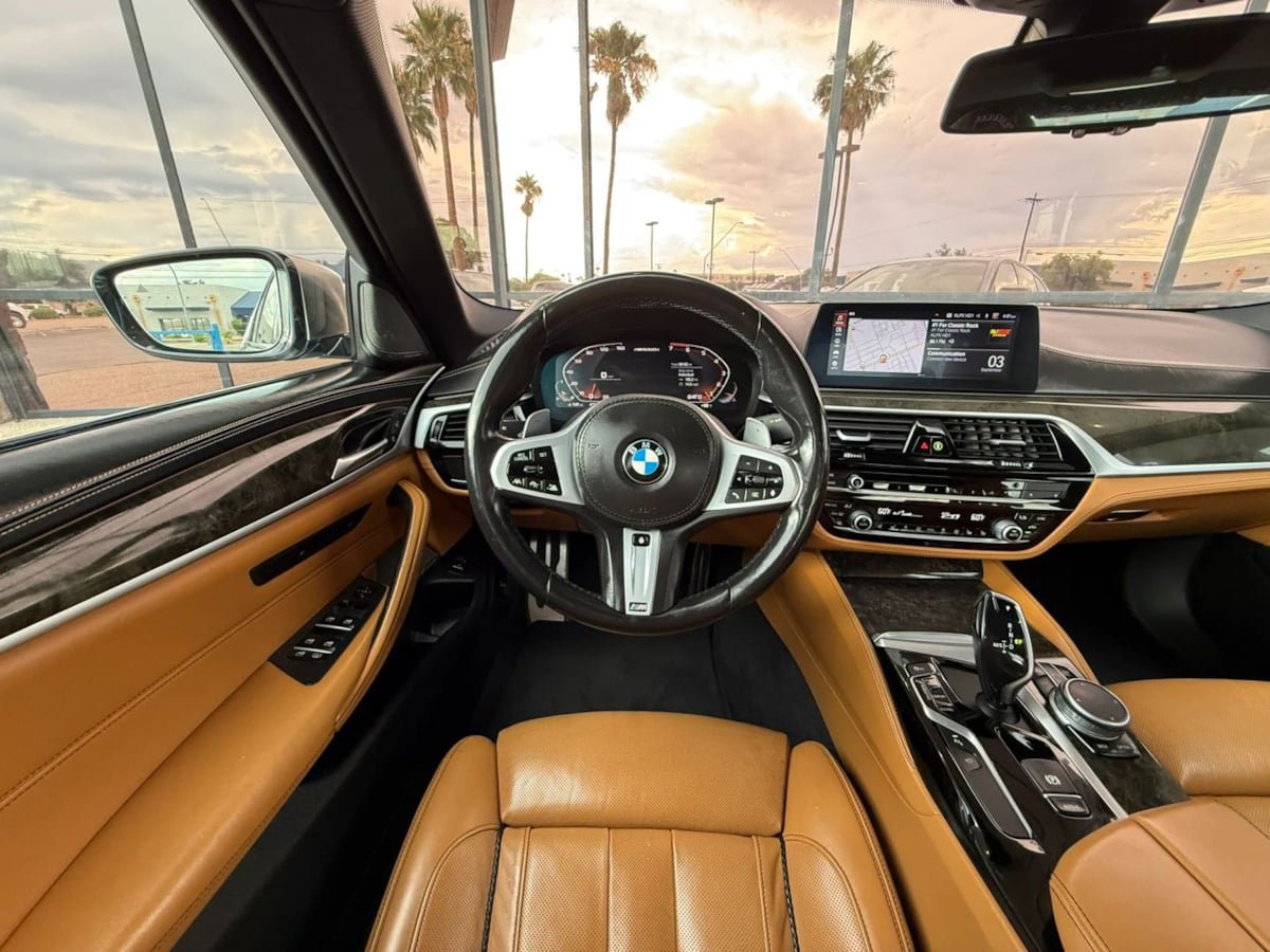 Used 2020 BMW M550i xDrive w/ Executive Package AWD/4WD image 53