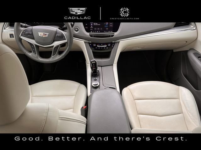 Certified 2022 Cadillac XT5 Premium Luxury w/ Technology Package FWD image 12