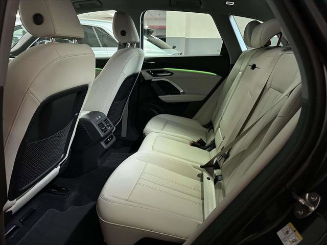 Used 2025 Audi Q5 Premium w/ 19" Wheel Package AWD/4WD image 9