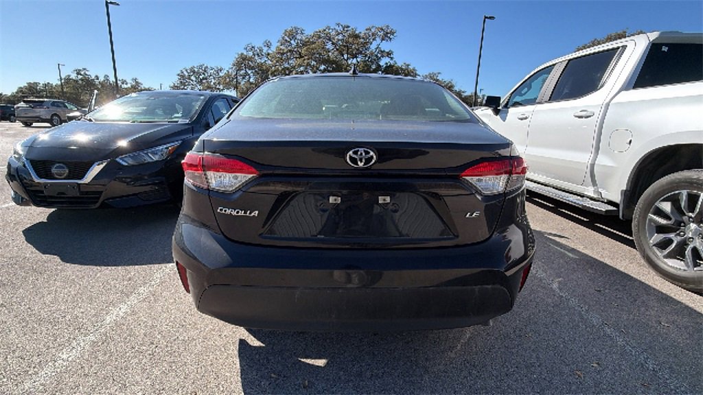 Certified 2024 Toyota Corolla LE image 6