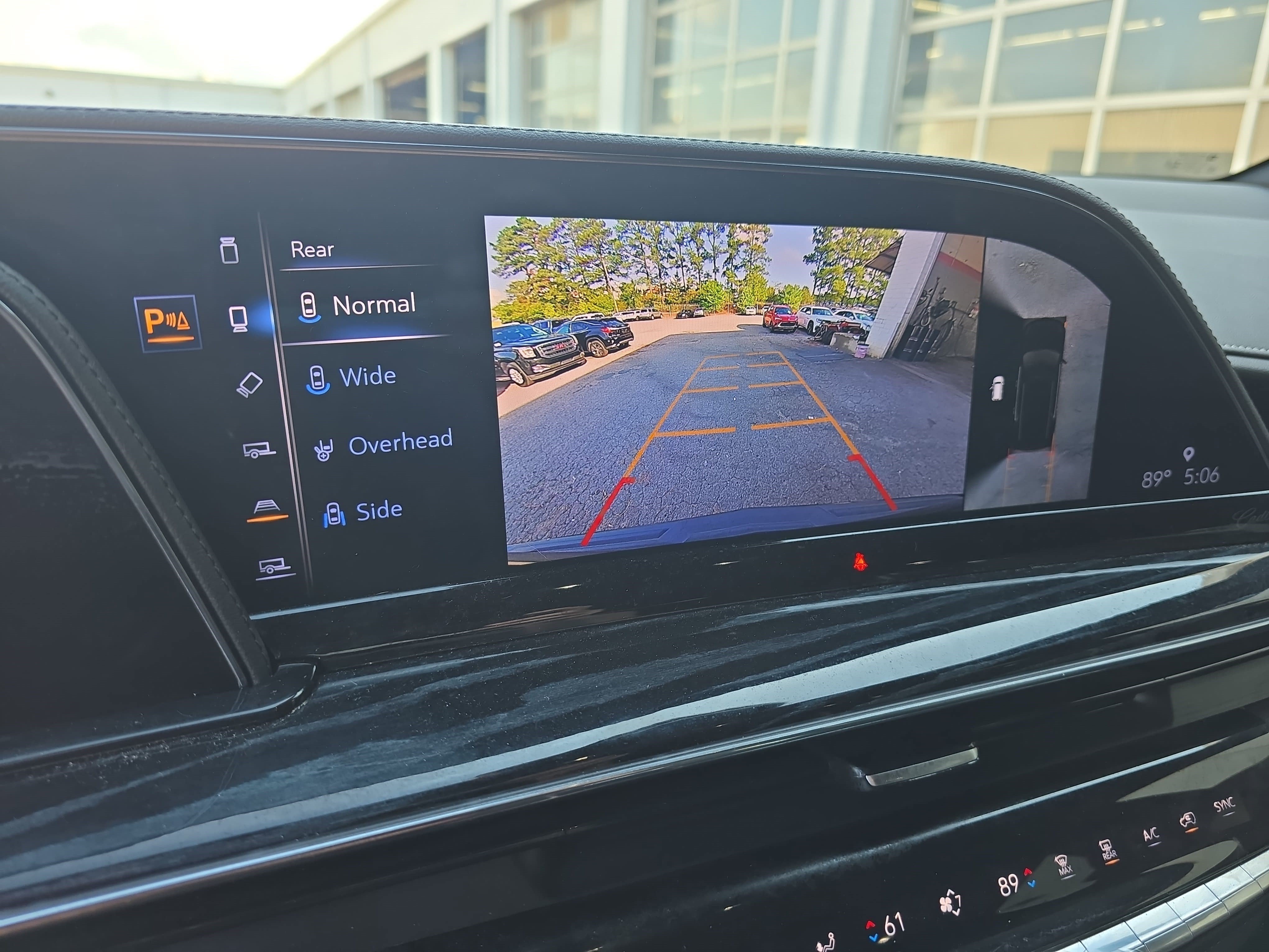 Used 2022 Cadillac Escalade ESV Sport w/ Touring Package AWD/4WD image 24