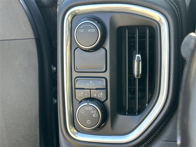 Used 2020 Chevrolet Silverado 1500 LT w/ All-Star Edition image 16