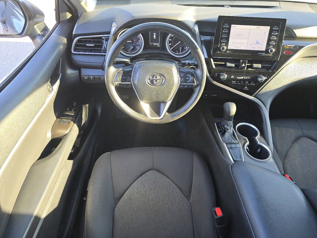 Used 2023 Toyota Camry LE image 19