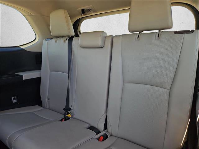 Certified 2025 Toyota Grand Highlander FWD image 21
