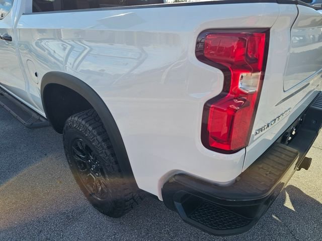 Used 2022 Chevrolet Silverado 1500 ZR2 w/ Technology Package image 14