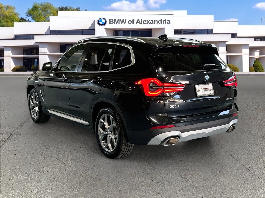 Used 2024 BMW X3 xDrive30i w/ Premium Package AWD/4WD image 7