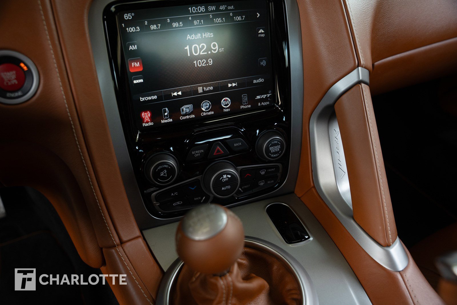 Used 2013 SRT Viper GTS w/ GTS Laguna Interior Pkg image 29