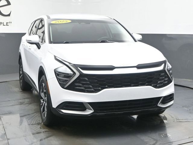 Used 2025 Kia Sportage EX image 51