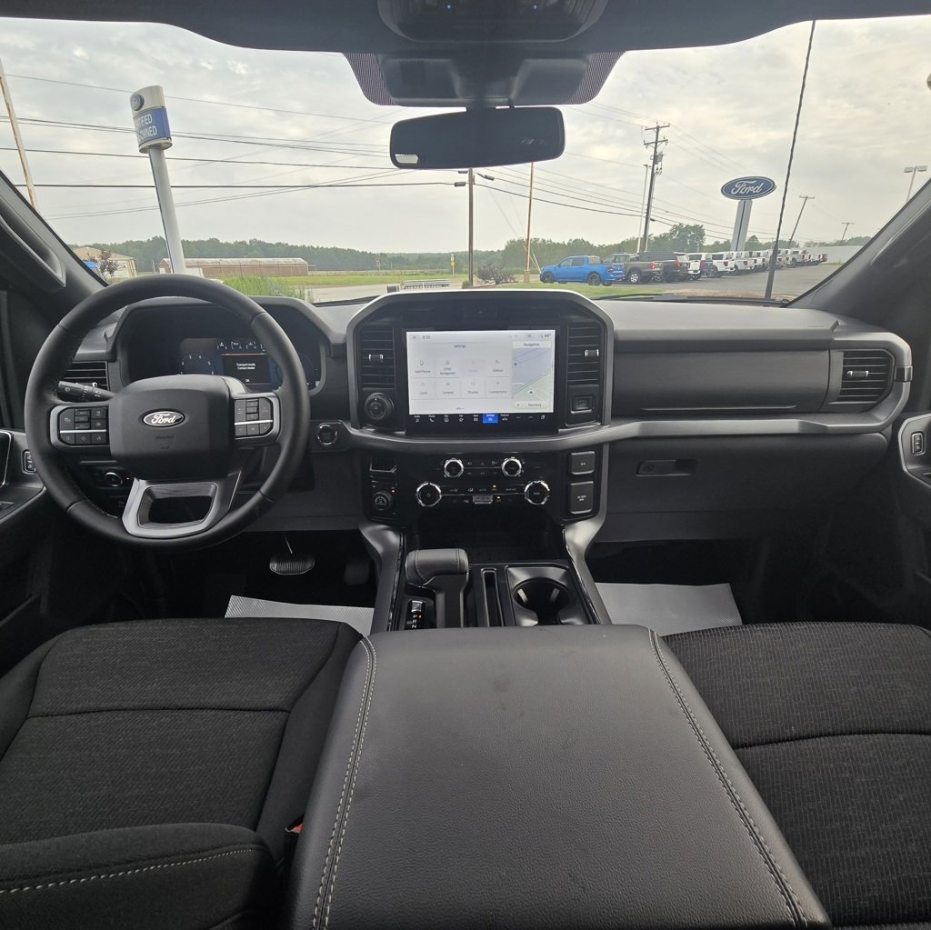 New 2025 Ford F150 XLT image 18