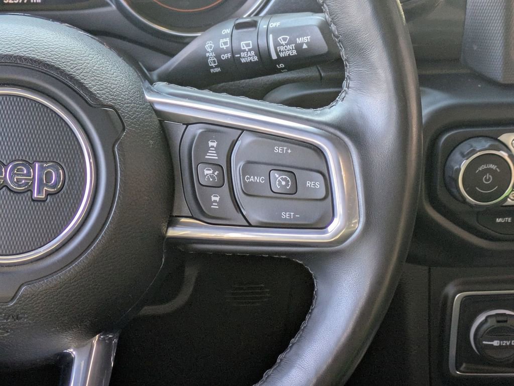 Used 2022 Jeep Wrangler Unlimited Sahara image 14