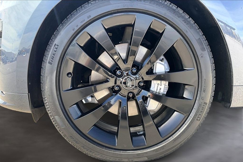 Used 2025 Land Rover Range Rover Sport Dynamic SE image 8