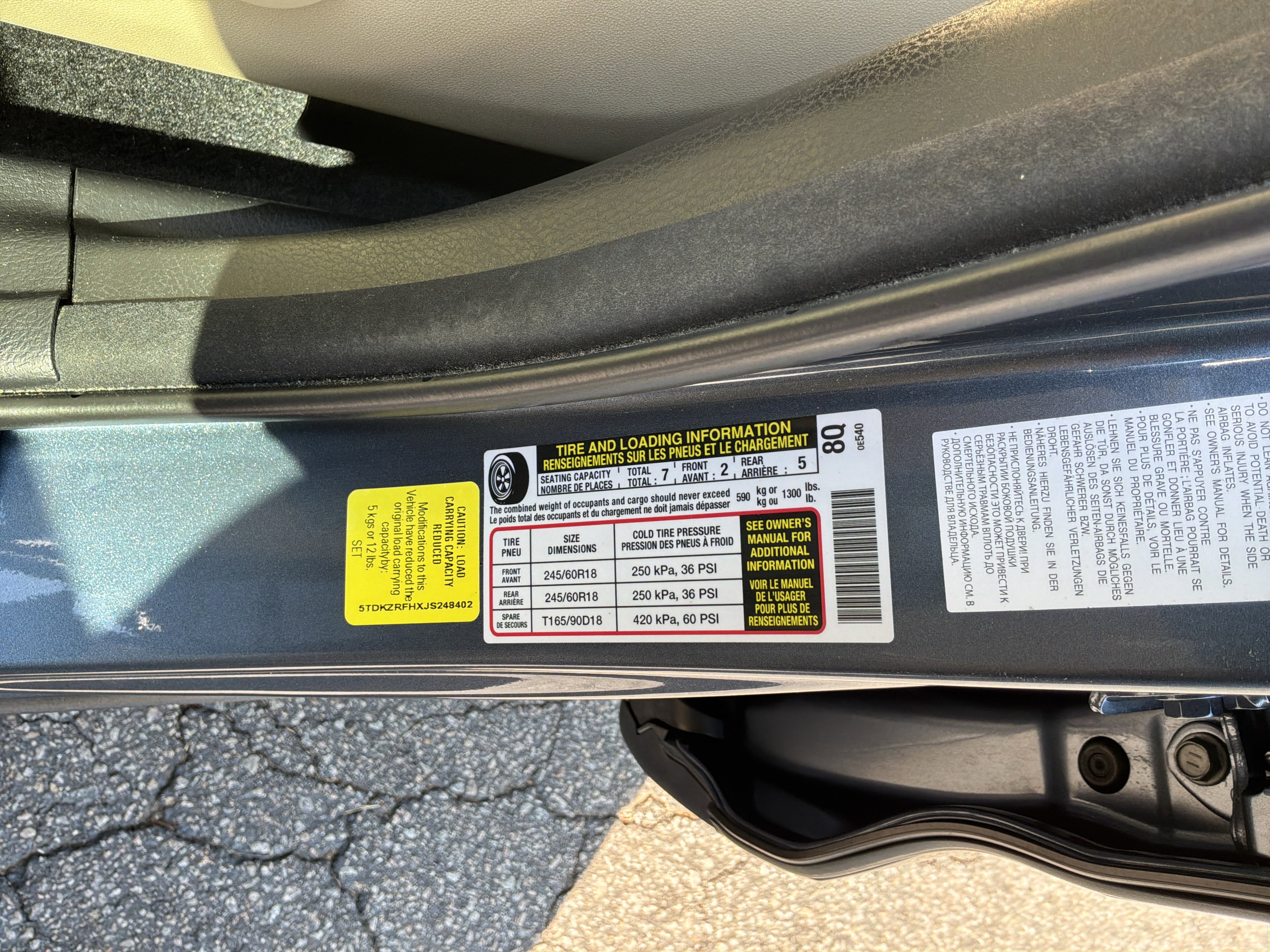 Used 2018 Toyota Highlander XLE image 36