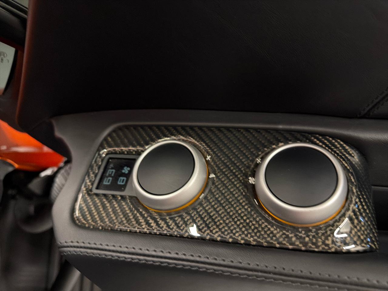 Used 2012 McLaren MP4-12C Coupe RWD image 34