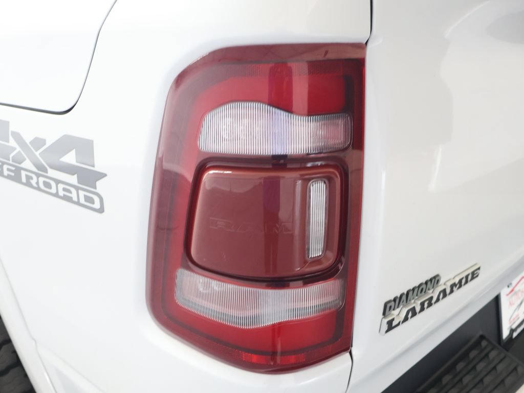 Used 2020 RAM 1500 Laramie w/ Sport Appearance Package AWD/4WD image 32