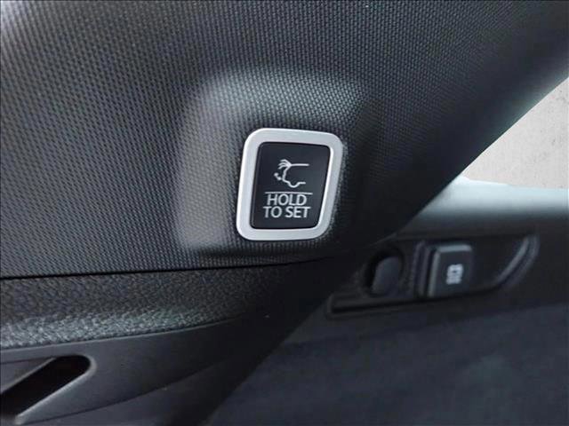 New 2026 Jeep Grand Cherokee Summit AWD/4WD image 9