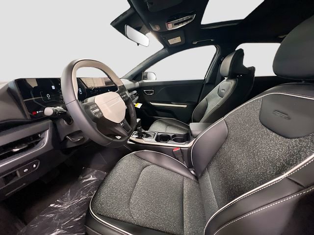 New 2025 Kia K4 GT-Line w/ GT-Line Sunroof Package image 22