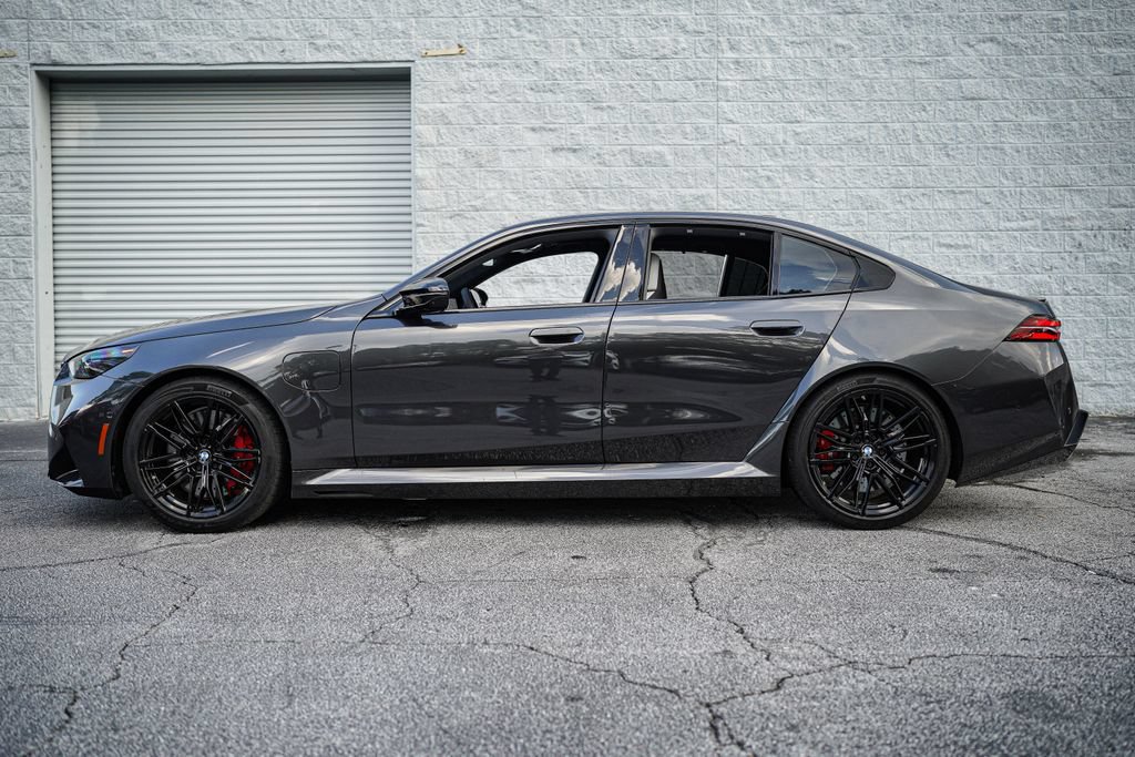 Used 2026 BMW M5 w/ Executive Package AWD/4WD image 9