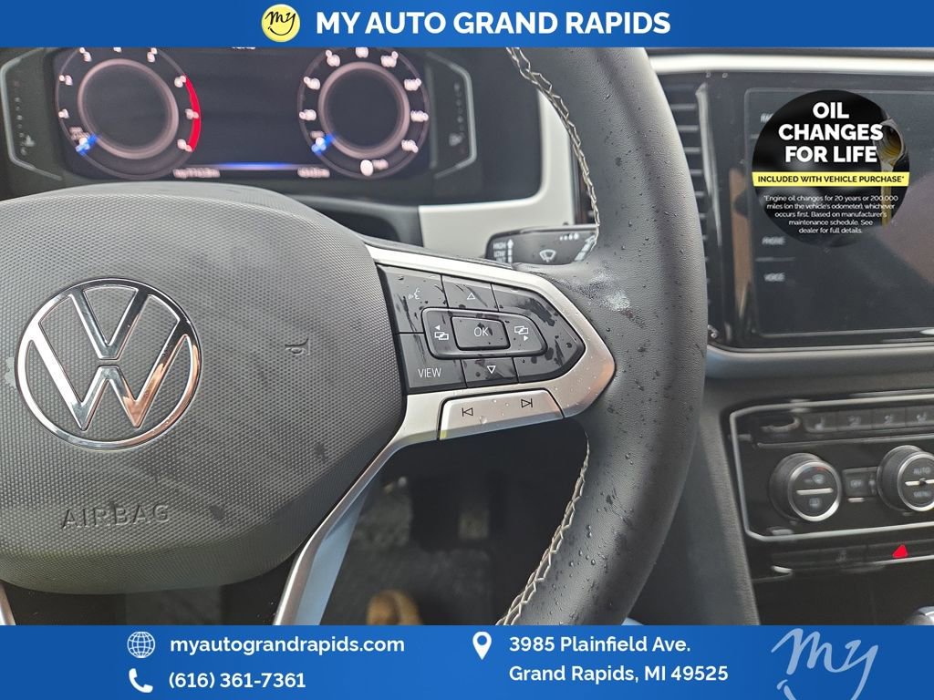 Used 2022 Volkswagen Atlas Cross Sport SE image 61