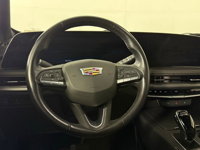 Certified 2025 Cadillac XT4 Premium Luxury image 23