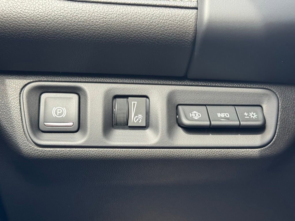 Used 2022 GMC Acadia Denali w/ Denali Ultimate Package FWD image 23