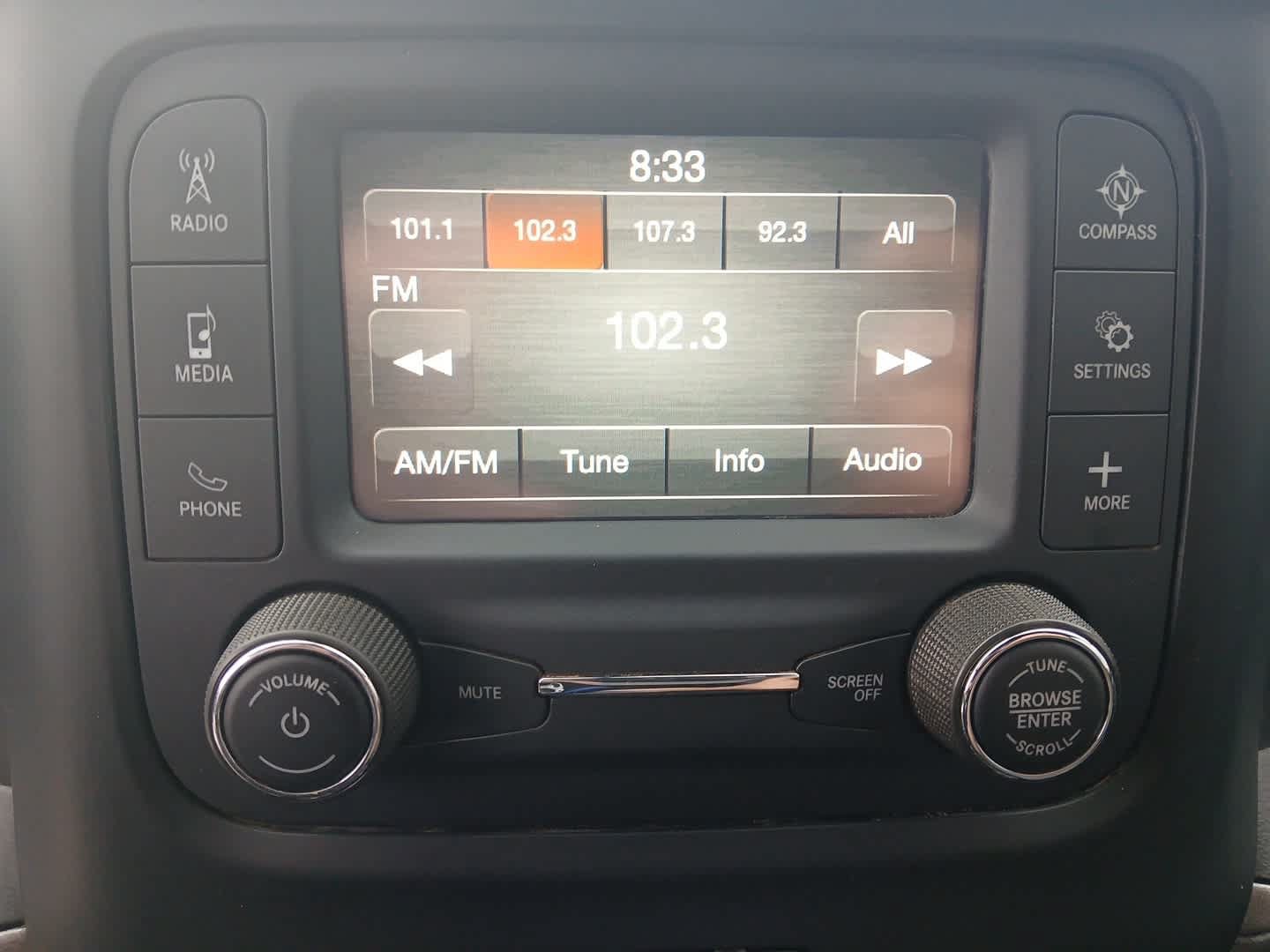 Used 2024 RAM 3500 Tradesman w/ Chrome Appearance Group AWD/4WD image 27