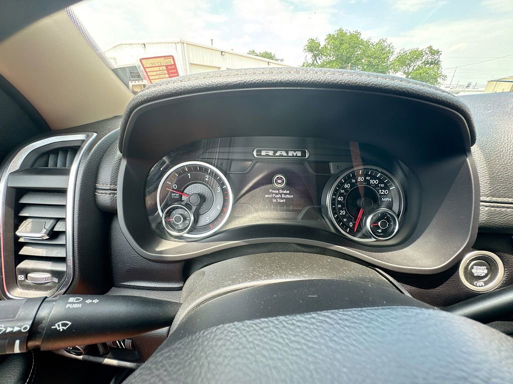 Used 2022 RAM 2500 Laramie AWD/4WD image 12