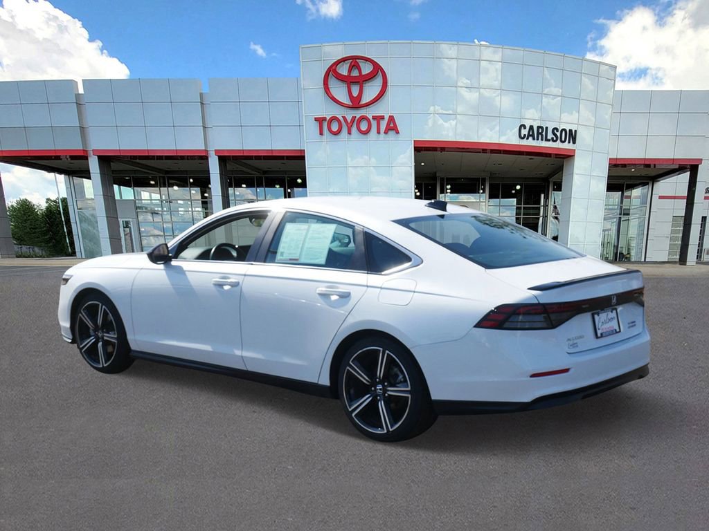 Used 2024 Honda Accord Sport image 6