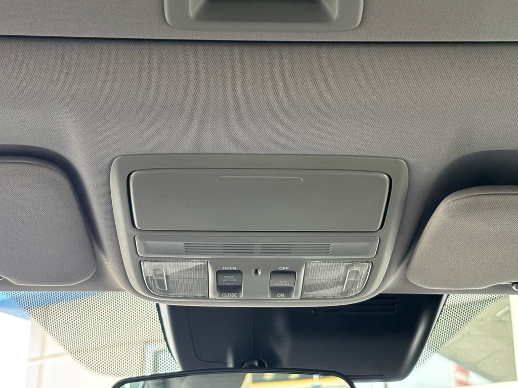 Used 2017 Honda CR-V EX image 21