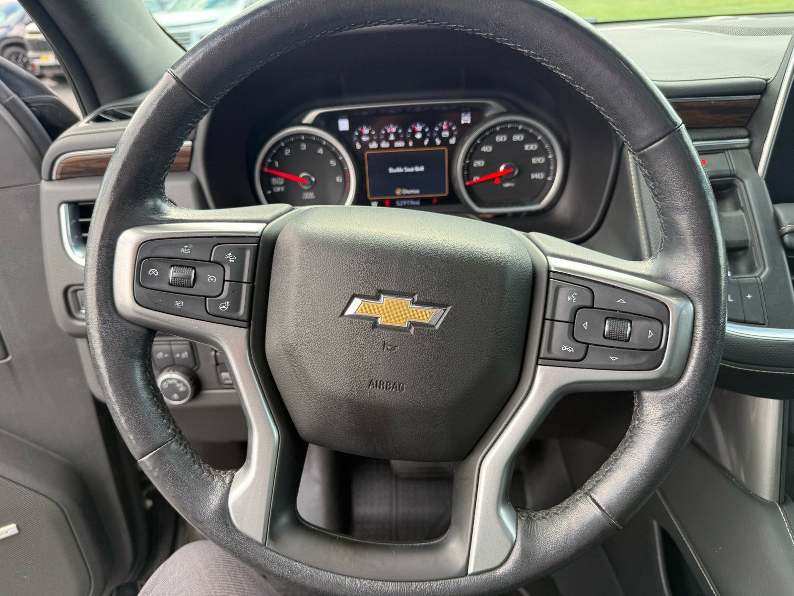 Used 2021 Chevrolet Suburban Premier w/ Premium Package AWD/4WD image 25