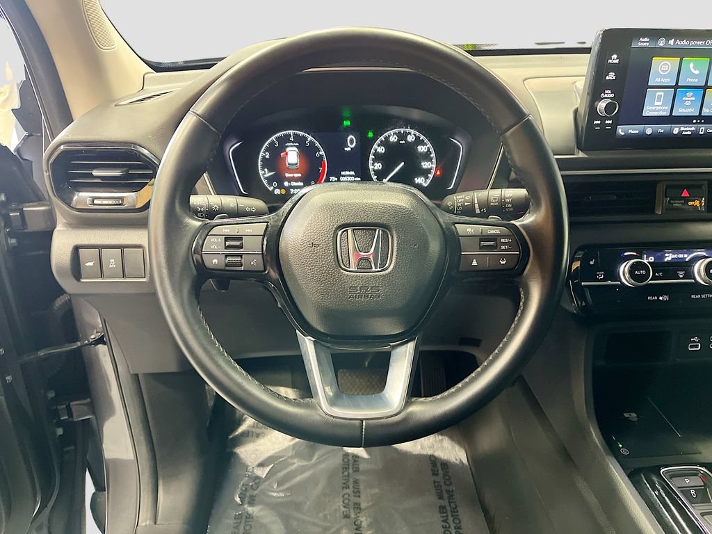 Used 2025 Honda Pilot EX-L image 11