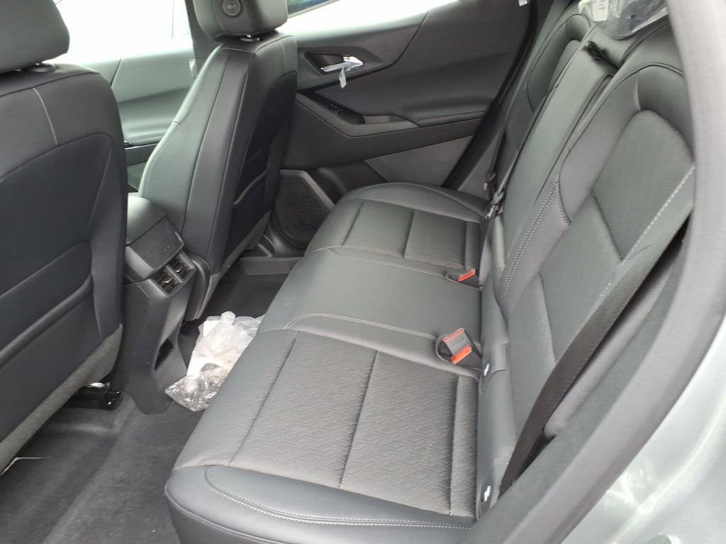 New 2026 Chevrolet Equinox LT w/ Convenience Package II image 5