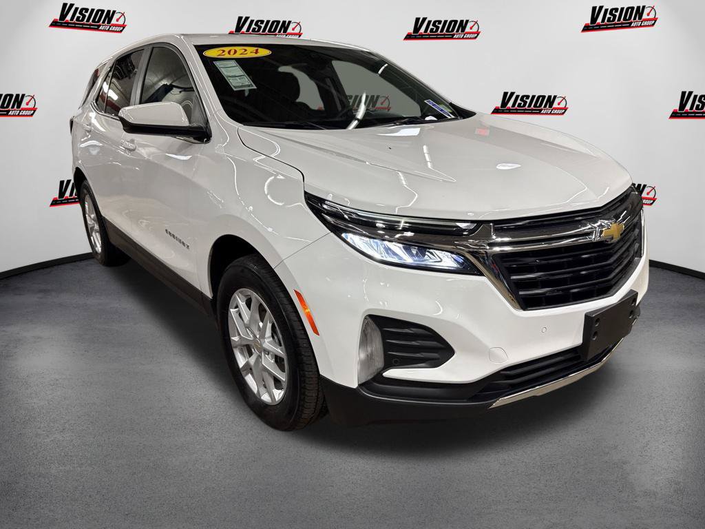 Used 2024 Chevrolet Equinox LT AWD/4WD image 3